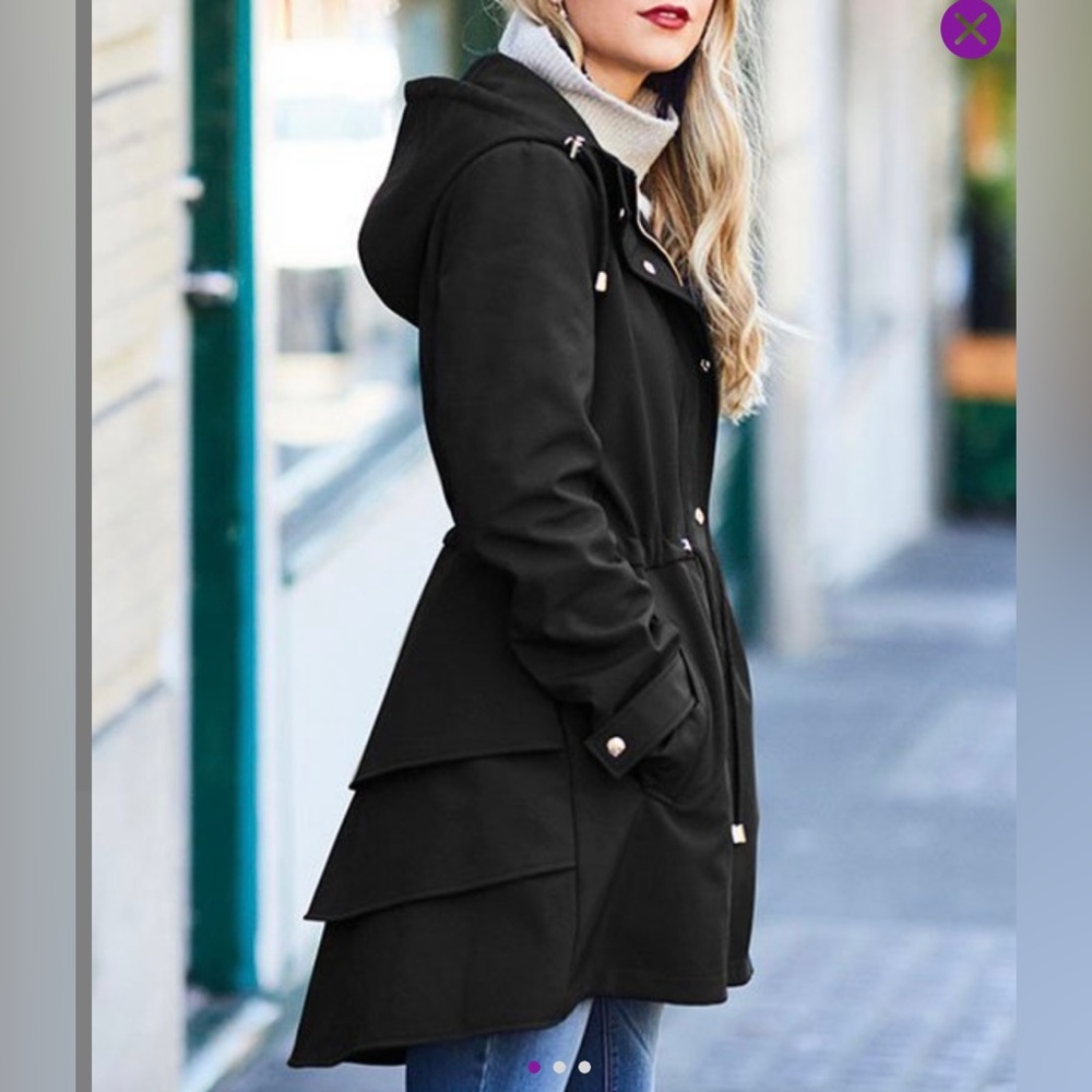 Black Hooded Ruffle Back A-Line Anorak. XL.